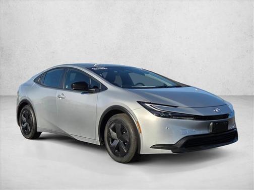 2025 Toyota Prius LE
