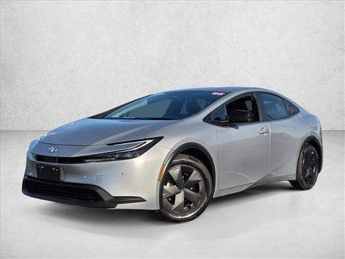 2025 Toyota Prius LE