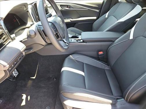 Midnight Black Metallic 2026 Toyota Camry SE