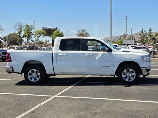 Bright White Clearcoat 2024 RAM 1500 Laramie