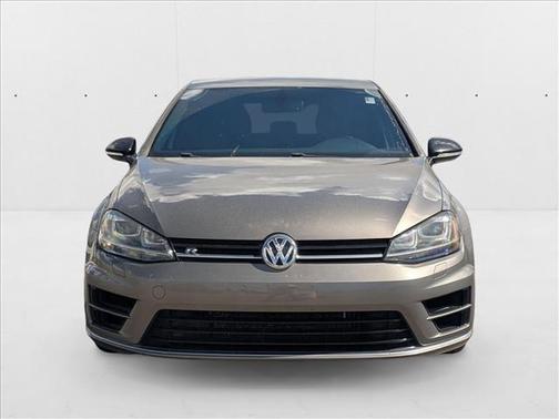 2016 Volkswagen Golf R 4-Door