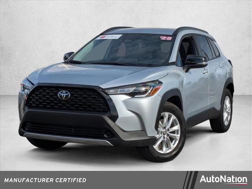 2025 Toyota Corolla Cross LE