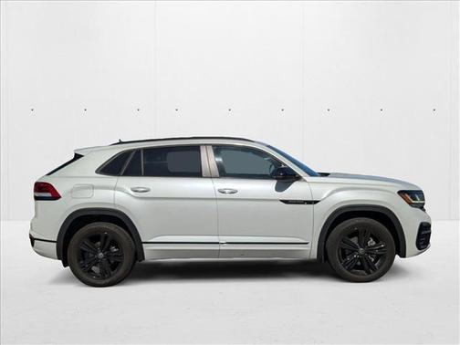 2023 Volkswagen Atlas Cross Sport 3.6L V6 SEL R-Line