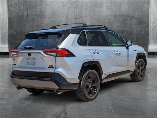 2019 Toyota RAV4 Hybrid SE