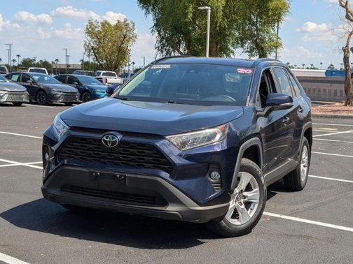 2020 Toyota RAV4 XLE