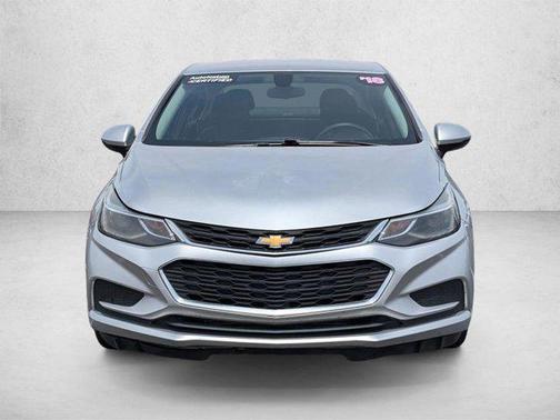 Silver Ice Metallic 2018 Chevrolet Cruze LT