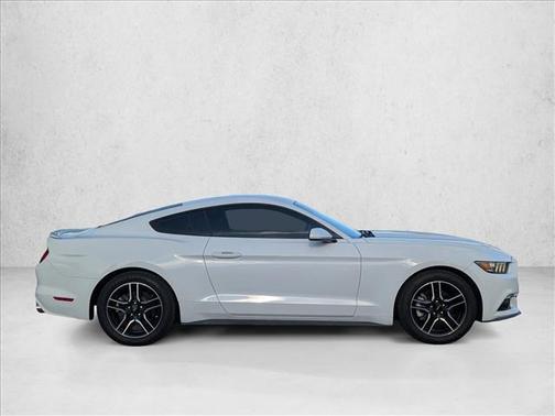 2017 Ford Mustang EcoBoost