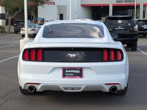 2017 Ford Mustang EcoBoost