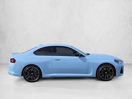 2025 BMW M240 i xDrive