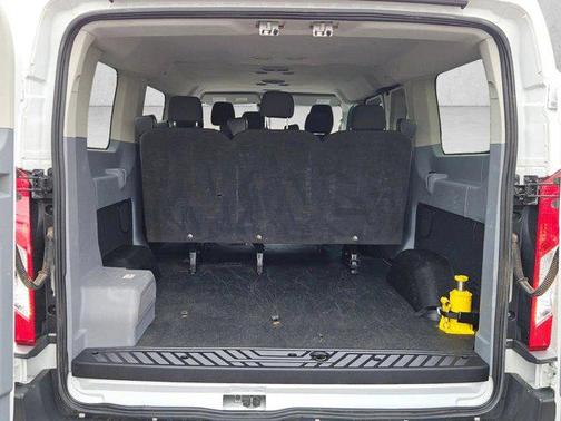 Oxford White 2017 Ford Transit-150 XL