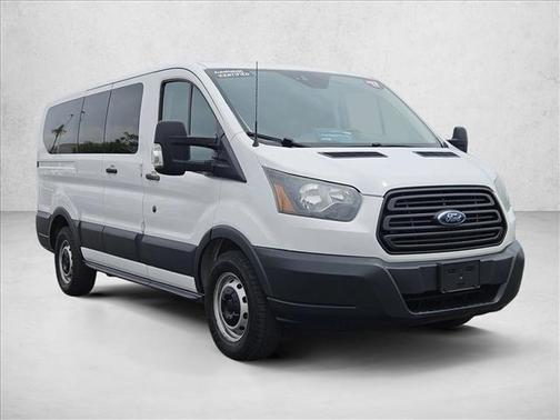 Oxford White 2017 Ford Transit-150 XL