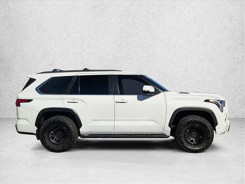2024 Toyota Sequoia SR5