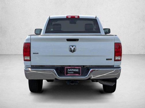 Bright White Clearcoat 2017 RAM 1500 SLT