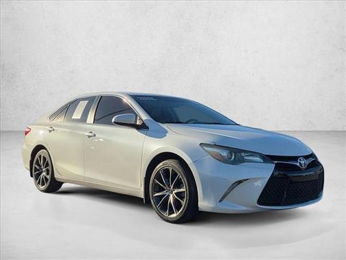 2016 Toyota Camry XSE