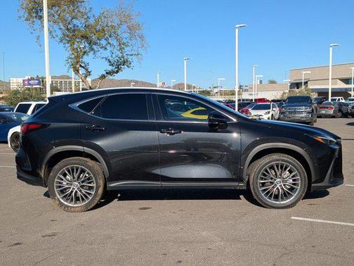 2022 Lexus NX 350h Luxury