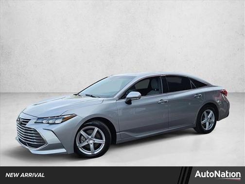 2019 Toyota Avalon XLE