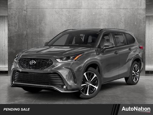2022 Toyota Highlander XSE