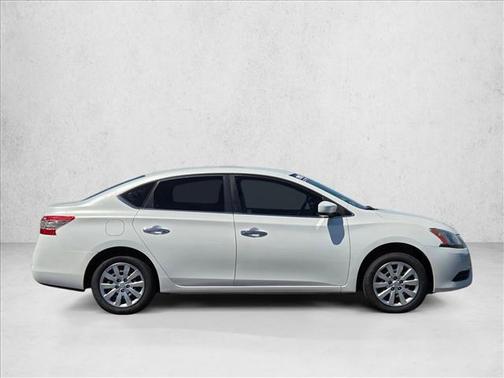 Aspen White 2014 Nissan Sentra SV