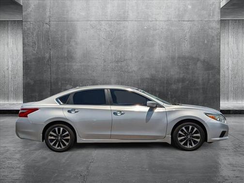 2016 Nissan Altima 2.5 SV