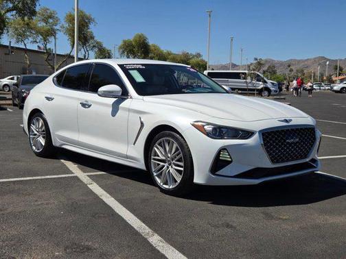 2020 Genesis G70 2.0T RWD