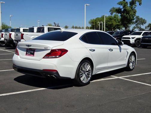 2020 Genesis G70 2.0T RWD