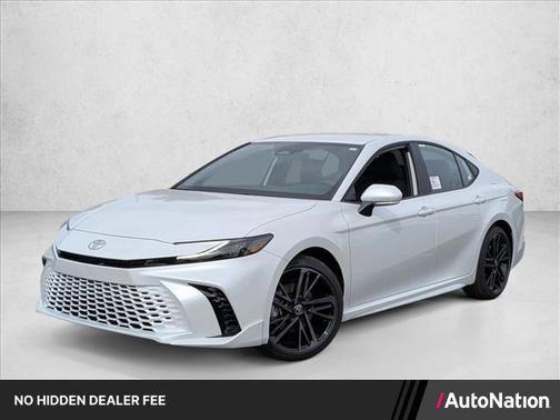 Wind Chill Pearl 2026 Toyota Camry XSE