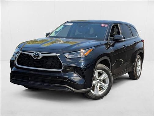 2023 Toyota Highlander L
