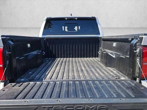 Ice Cap 2025 Toyota Tacoma SR5