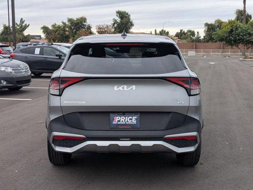 2024 Kia Sportage LX