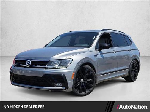 Platinum Gray Metallic 2021 Volkswagen Tiguan 2.0T SE
