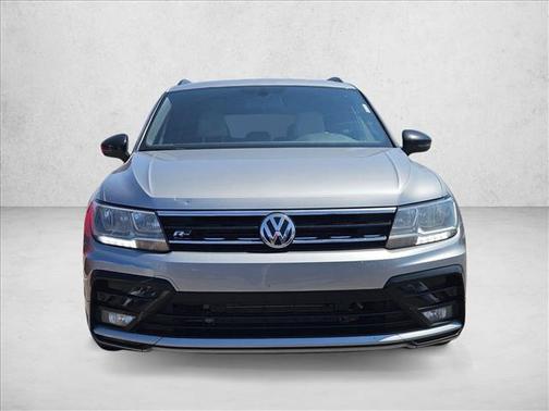 Platinum Gray Metallic 2021 Volkswagen Tiguan 2.0T SE