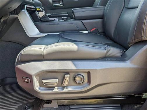 2025 Toyota Sequoia Platinum