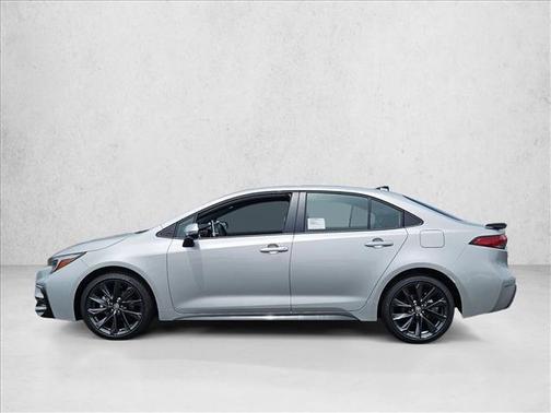 Classic Silver Metallic/Midnight Black Metallic 2026 Toyota Corolla XSE
