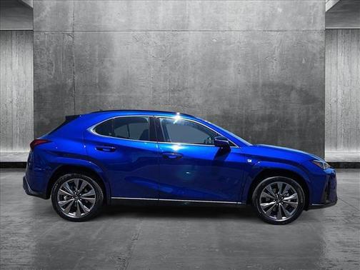 2025 Lexus UX 300h F SPORT Handling