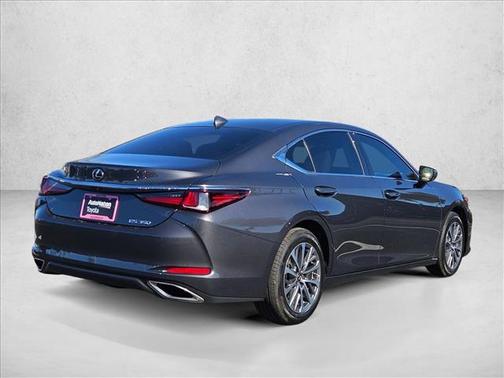 2022 Lexus ES 350 Base