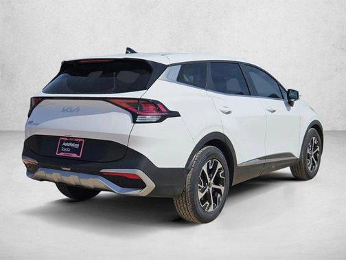 Glacial White Pearl 2024 Kia Sportage EX