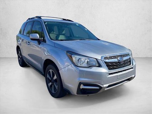 Ice Silver Metallic 2017 Subaru Forester 2.5i Premium