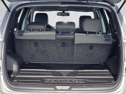 2011 Hyundai SANTA FE SE