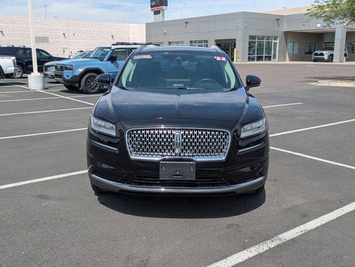 Infinite Black Metallic Clearcoat 2022 Lincoln Nautilus Standard