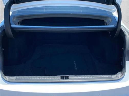 Ultra White [White 2021 Lexus IS 350 Base