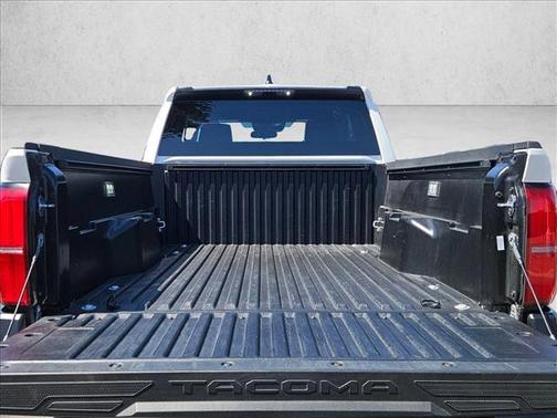 Ice Cap 2025 Toyota Tacoma SR