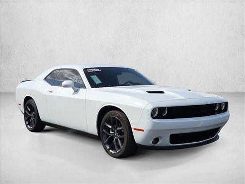 2022 Dodge Challenger SXT