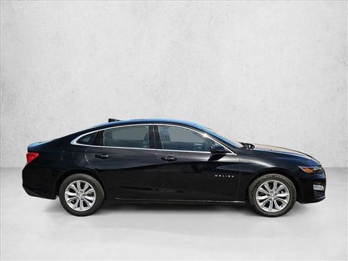 Mosaic Black Metallic 2023 Chevrolet Malibu FWD 1LT