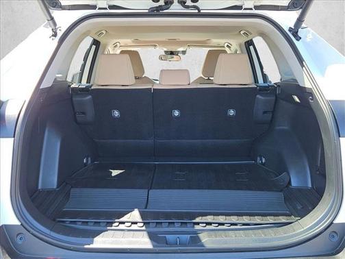 Ice Cap 2025 Toyota RAV4 XLE