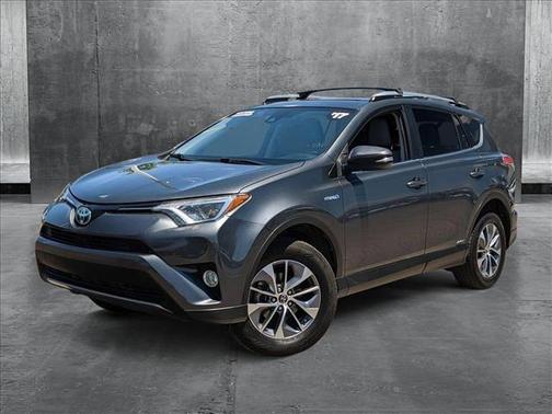 2017 Toyota RAV4 Hybrid XLE