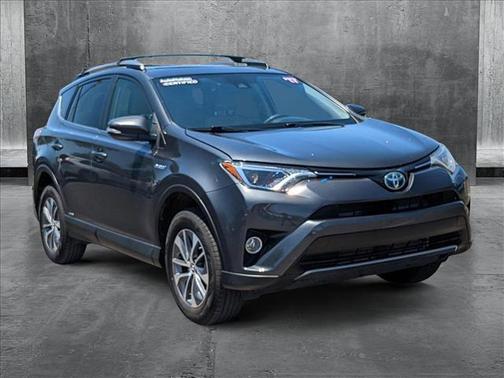2017 Toyota RAV4 Hybrid XLE