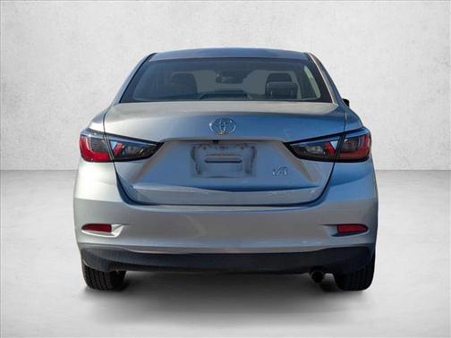 2017 Toyota Yaris iA Base