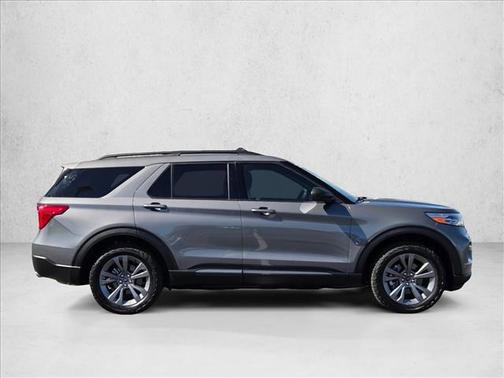 Carbonized Gray Metallic 2021 Ford Explorer XLT