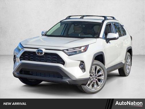 2025 Toyota RAV4 XLE Premium