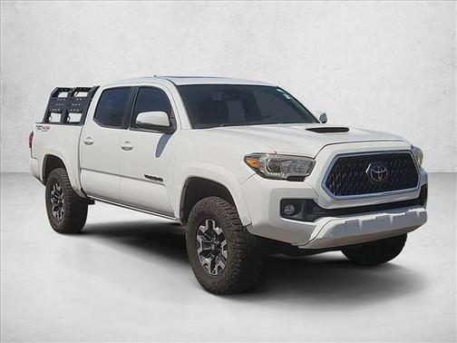 Super White 2018 Toyota Tacoma TRD Sport